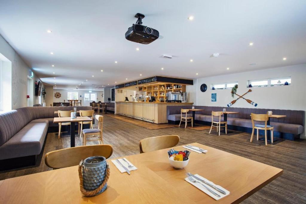 Emma'S Retreat 3-Bedroom Caravan Sleeps 6 At Durdle Door Nr Wareham Dorset Zewnętrze zdjęcie